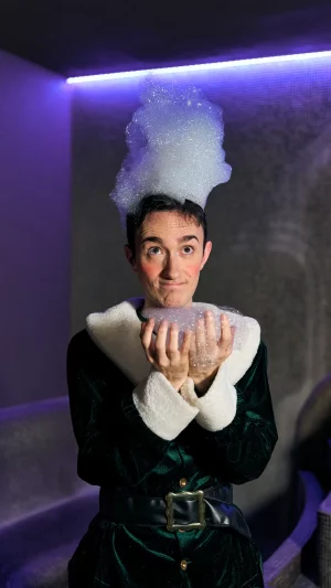 Elf on the shelf - Monticello The Entertainment SPA